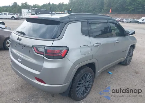 2022 Jeep Compass High Altitude 4X4 z USA, uszkodzony, nr VIN 3C4NJDCB3NT158317